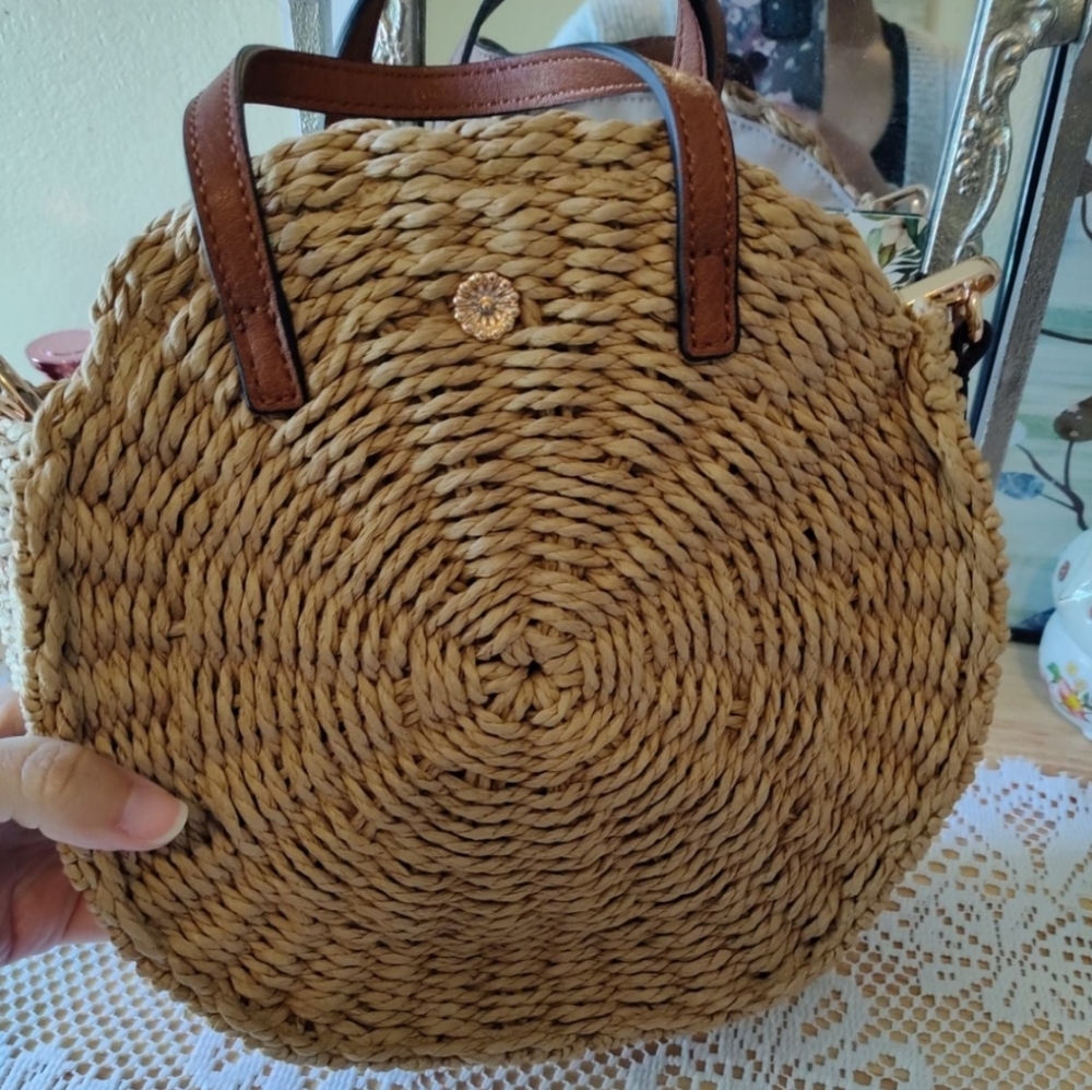 Lauren Conrad straw crossbody.